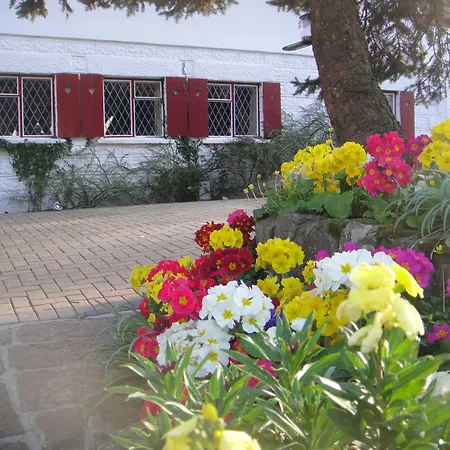 Undercliff 4* Trinity