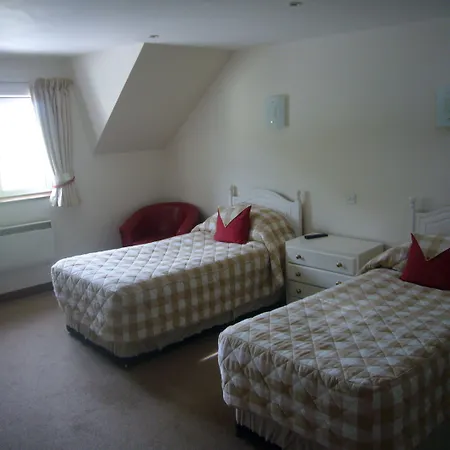 Undercliff 4* Trinity