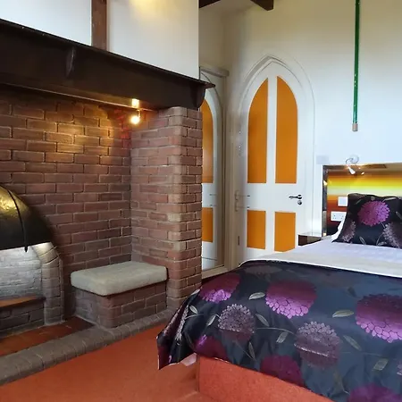 Undercliff Guest house Trinity