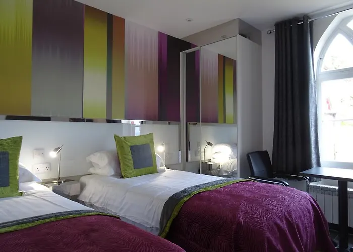 בית הארחה Undercliff